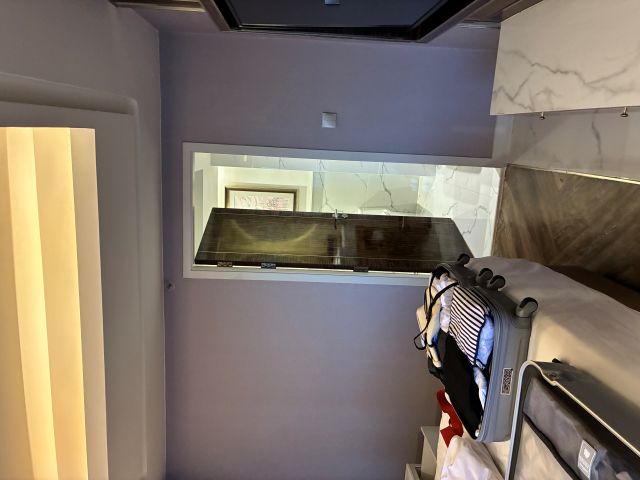 �����̗l�q