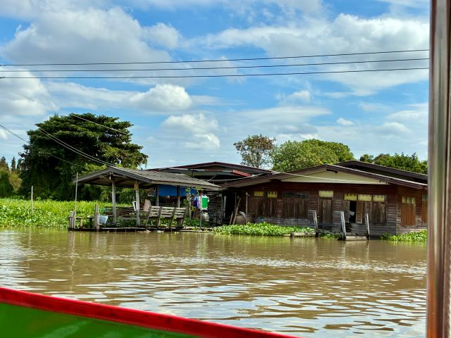 �^�̓N���[�Y2