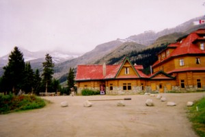 Num-Ti-Jah Lodge