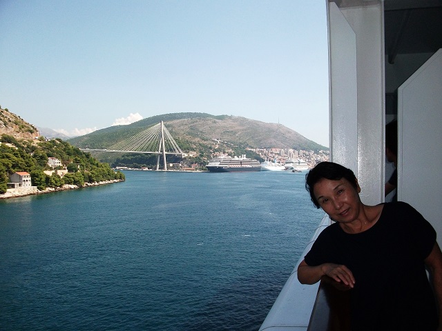 huujN`