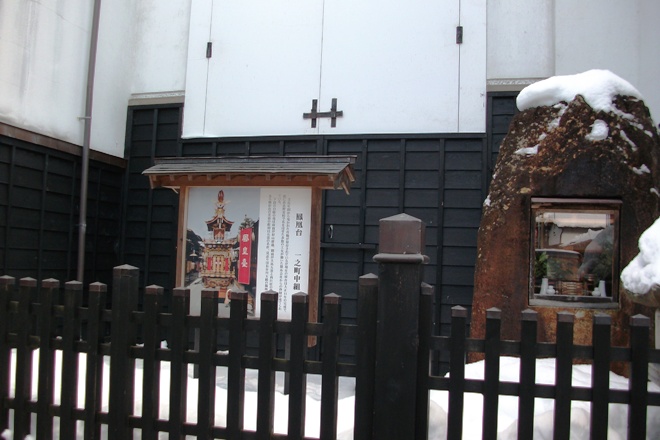 Ǔy2