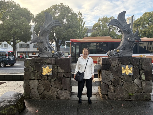 �P�H�I�u�W�F