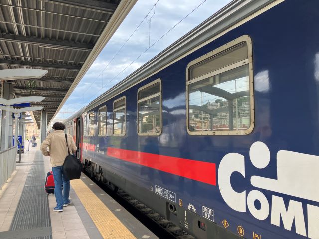uIntercity Nottev